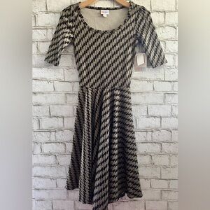 NEW!!! Scoop Neck Mid Sleeve Dress Lularoe Elegant Nicole Size XXS